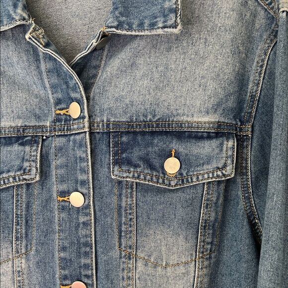 Like New! Blue Denim Jacket with 'LOVE' Embellishment Size and Brand Unknown - Picture 7 of 13